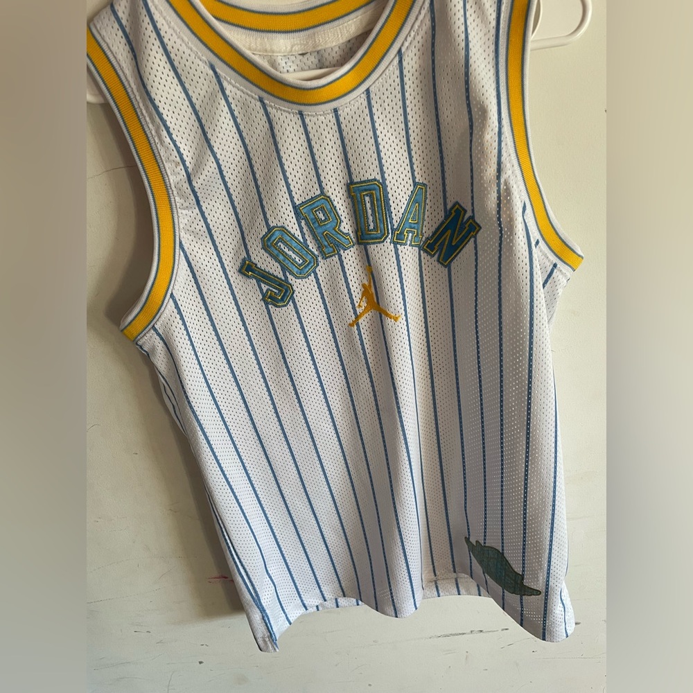 Jordan Basketball Jersey, Carmelo Anthony, white striped, limited edition